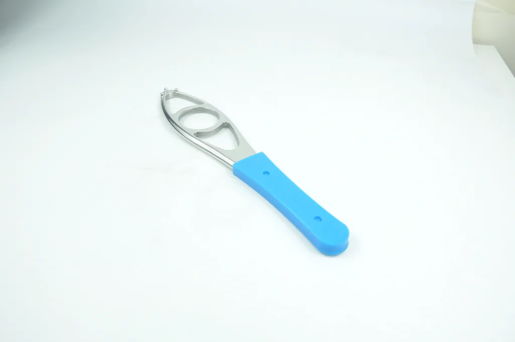 Body Toolz EZ Reach Long Handle Toenail Scissor for Seniors, Elderly with  Limite